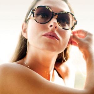 Oliver Peoples۾Ƭ