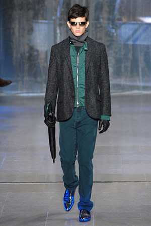 LOUIS VUITTO С