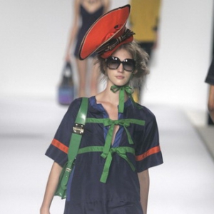 Marc by Marc Jacobsʱװϵ۾