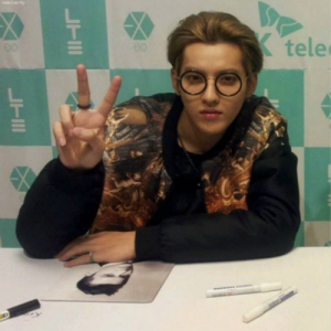 EXO˿ ෲ۾ȷ