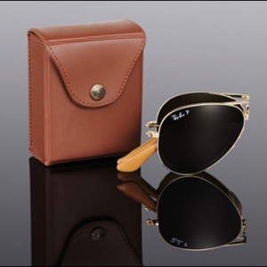 Ray-BanƳ۵ʽķԱ۾