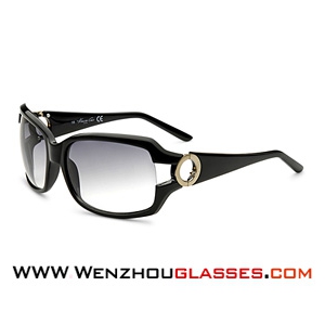 Kenneth Cole̫ ʱ俼