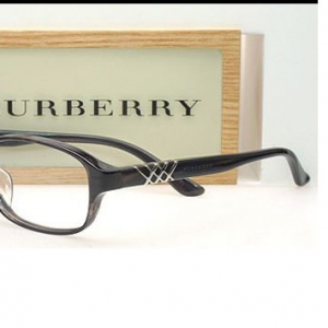 Burberryزҵպ