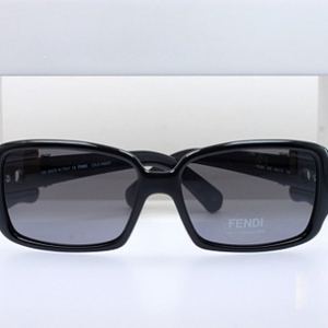 Fendi(ҵ)08¿̫۾
